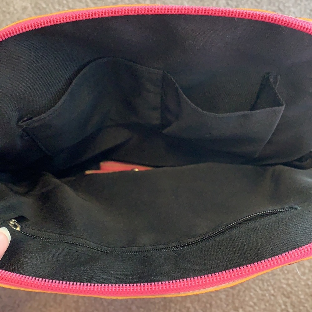 Barbie Pink Purse - Picture 3 of 7